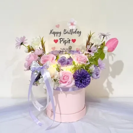 Bloom Box Akrilik Ucapan Ulang Tahun Timor Tengah Utara